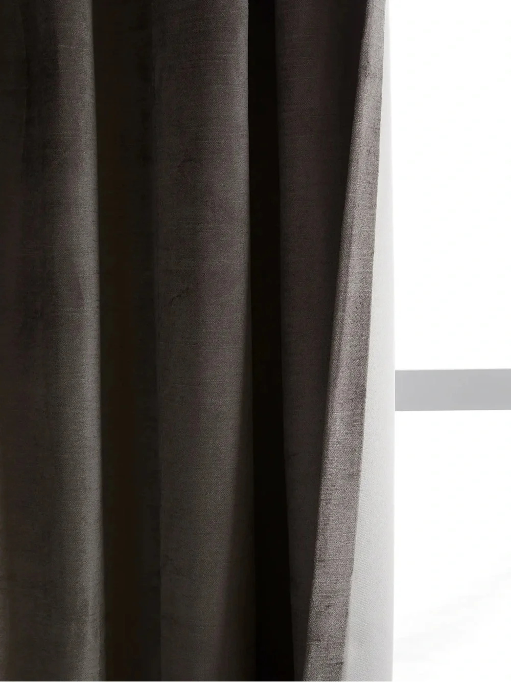 NWT QUINCE Set Of 2 48x108 Luster Velvet True Blackout Curtains Slate 8923